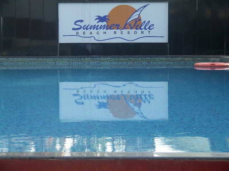 Summerville Beach Resort Candolim Buitenkant foto